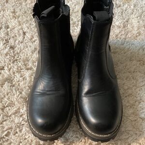 Streetwear Society  Black Chelsea Boot - Storm Mountain Arctic Series